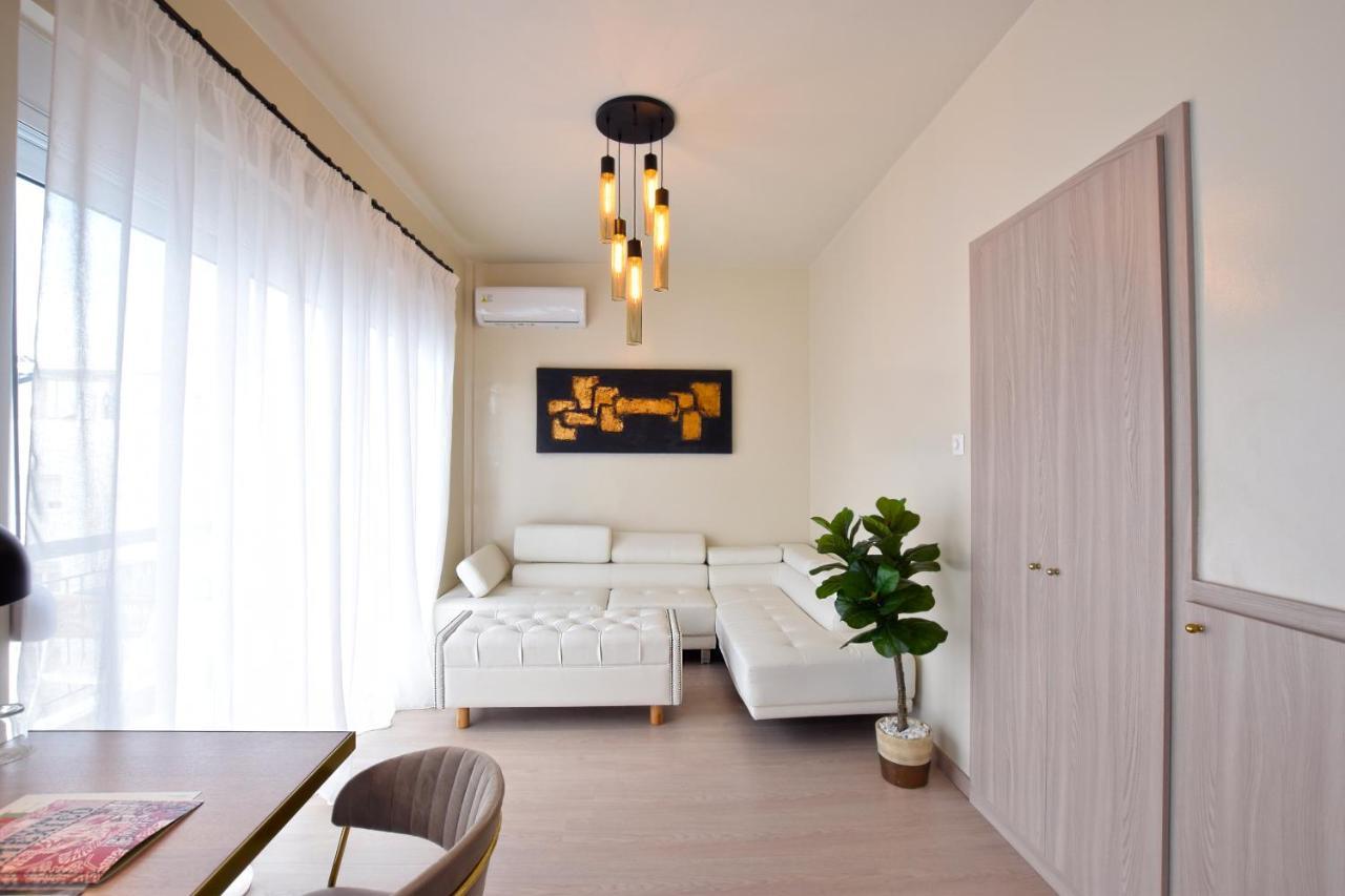 John'S Hotel Chalkida Exterior photo