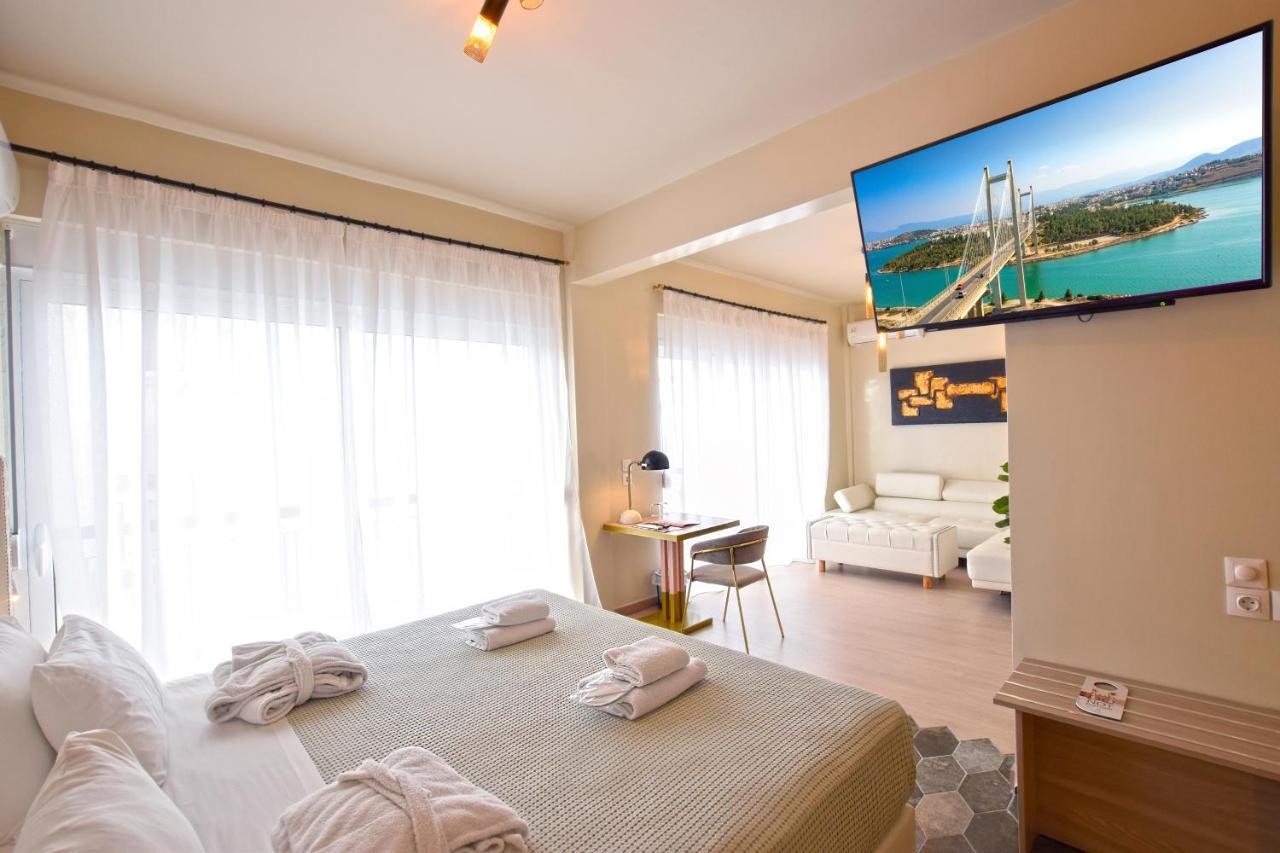 John'S Hotel Chalkida Exterior photo